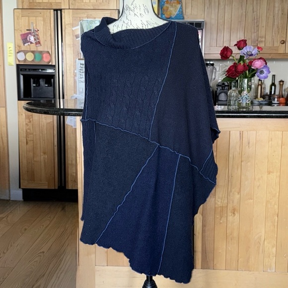 NEW! Women’s Hand Crafted Recycled Blue Cashmere Sweater Poncho. Pullover. OS - Picture 4 of 14